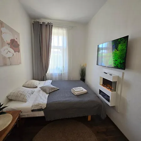 S8 Small Apartman *